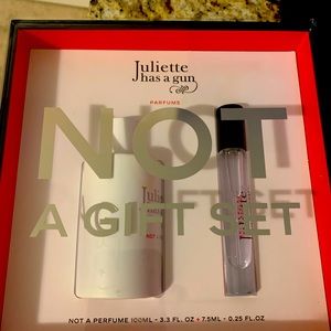 Brand New Juliette Has a Gun Not a Perfume Gift Set